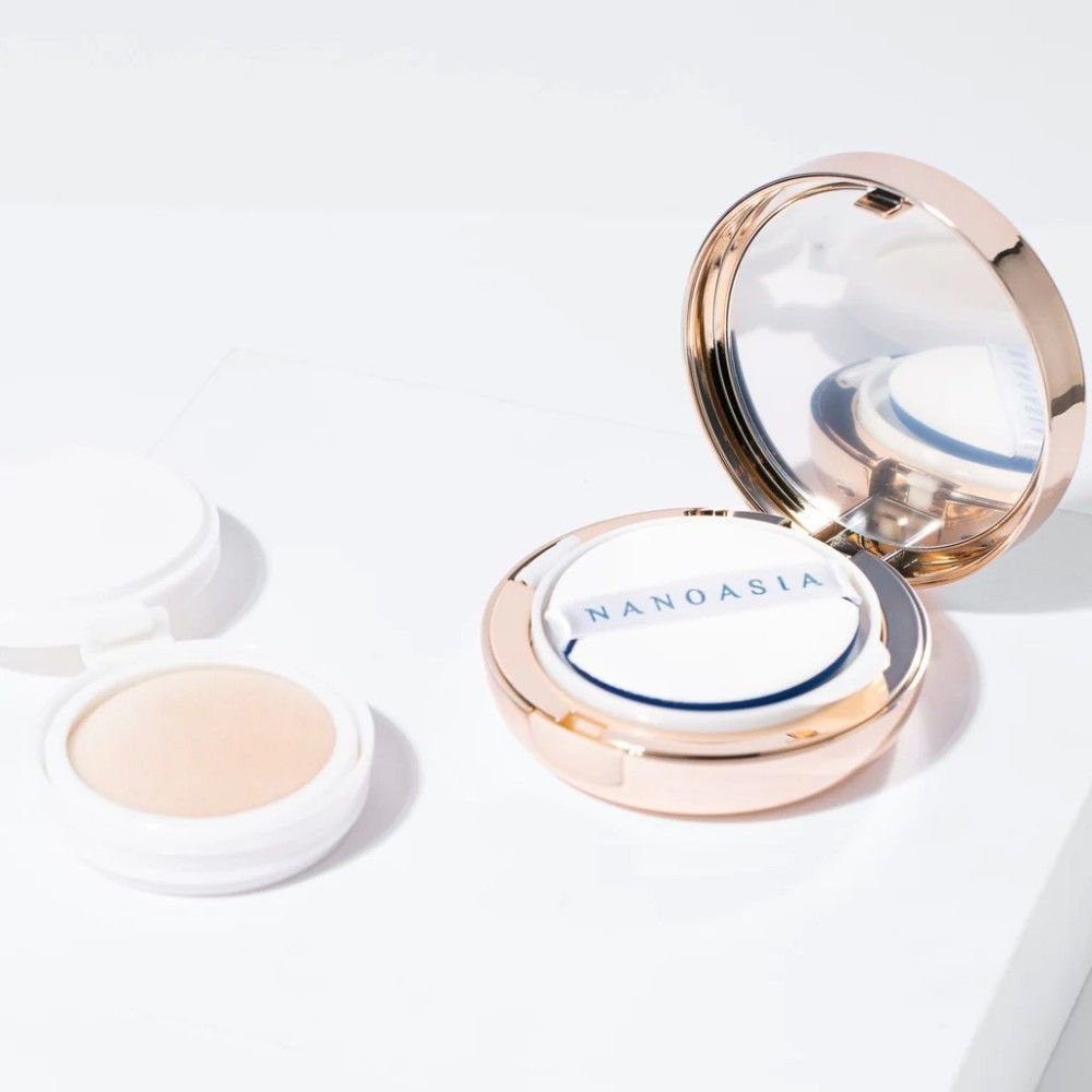 (Papildymas) BC tonuojantis kremas-kušonas sausai/mišriai odai SPF50+ BC Cream-Cushion, Nanoasia 15g